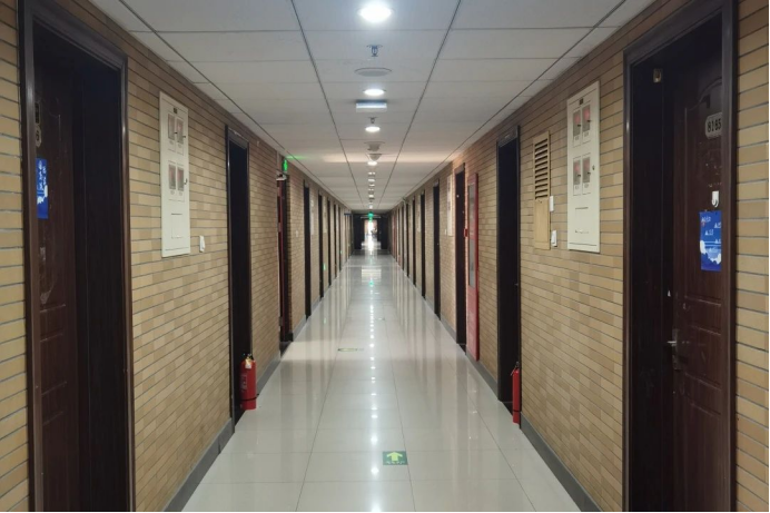 北语健身房_北外健身房价格_北语健身房