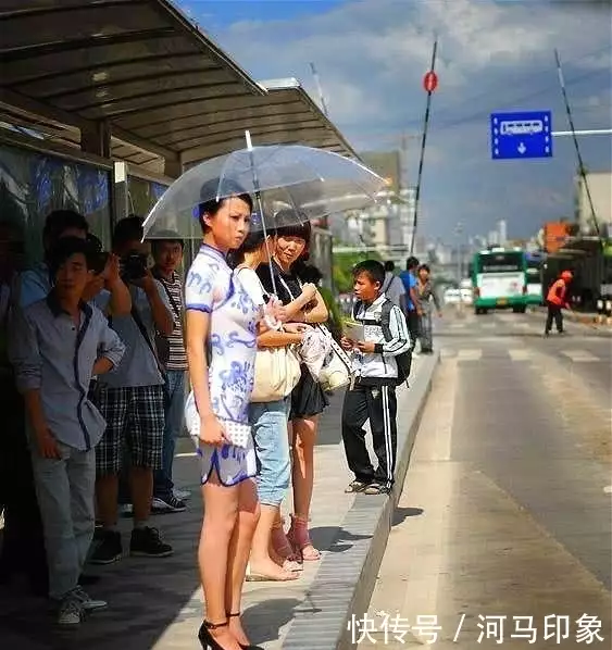 健身房运动内衣美女_健身内裤女_女式健身内衣