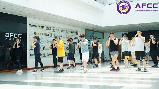 男士教练营养健身学什么_健身教练营养学有哪些_营养学健身教练男士