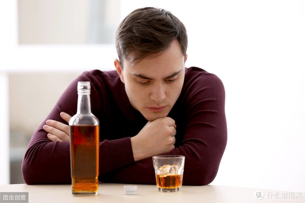酒精与健身：如何在保证喝酒的同时不影响健身效果？